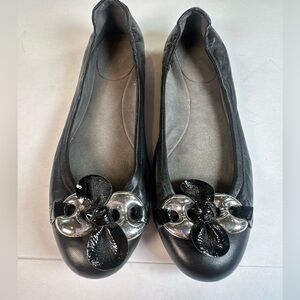 STUART WEITZMAN BLACK BALLET LEATHER FLAT, LILLY BALLET FLAT SIZE 9 SILVER BLING